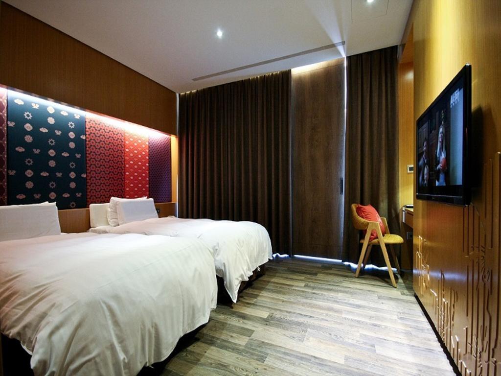 The Sun Hot Spring & Resort Taichung Exterior photo
